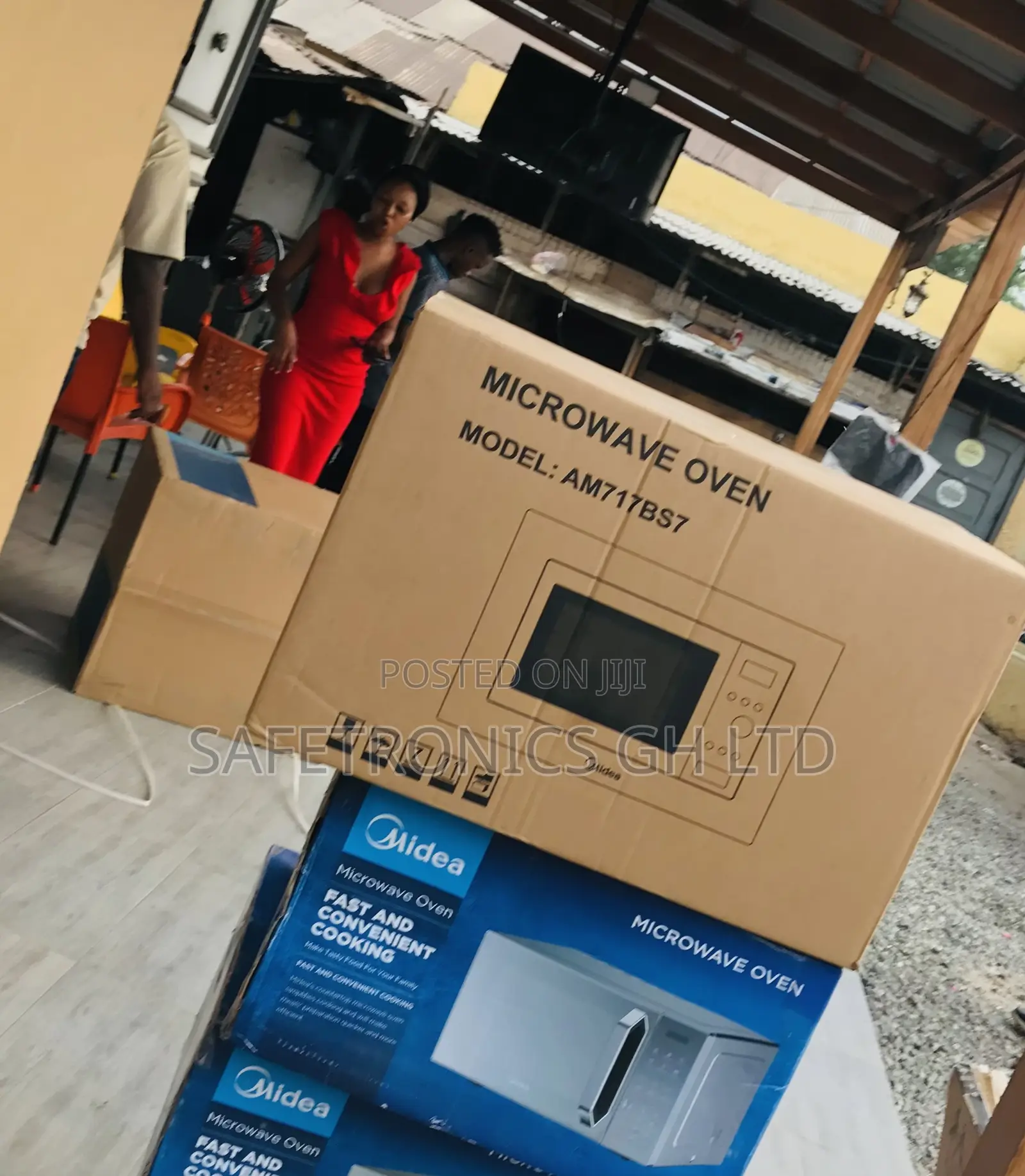 Choose Affordable ~ 17 Liters AM717BS7 Microwave Built-In