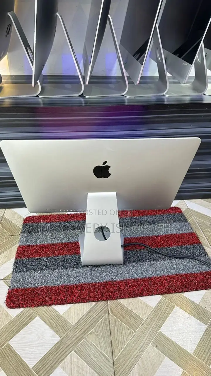Desktop Computer Apple iMac 8GB Intel Core I5 HDD+SSD 1T