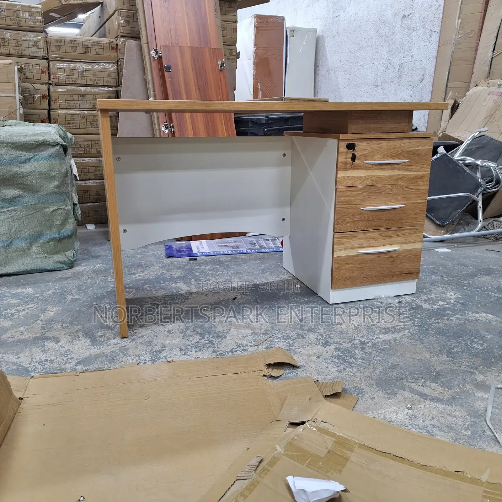 Office Table (OFM1523)