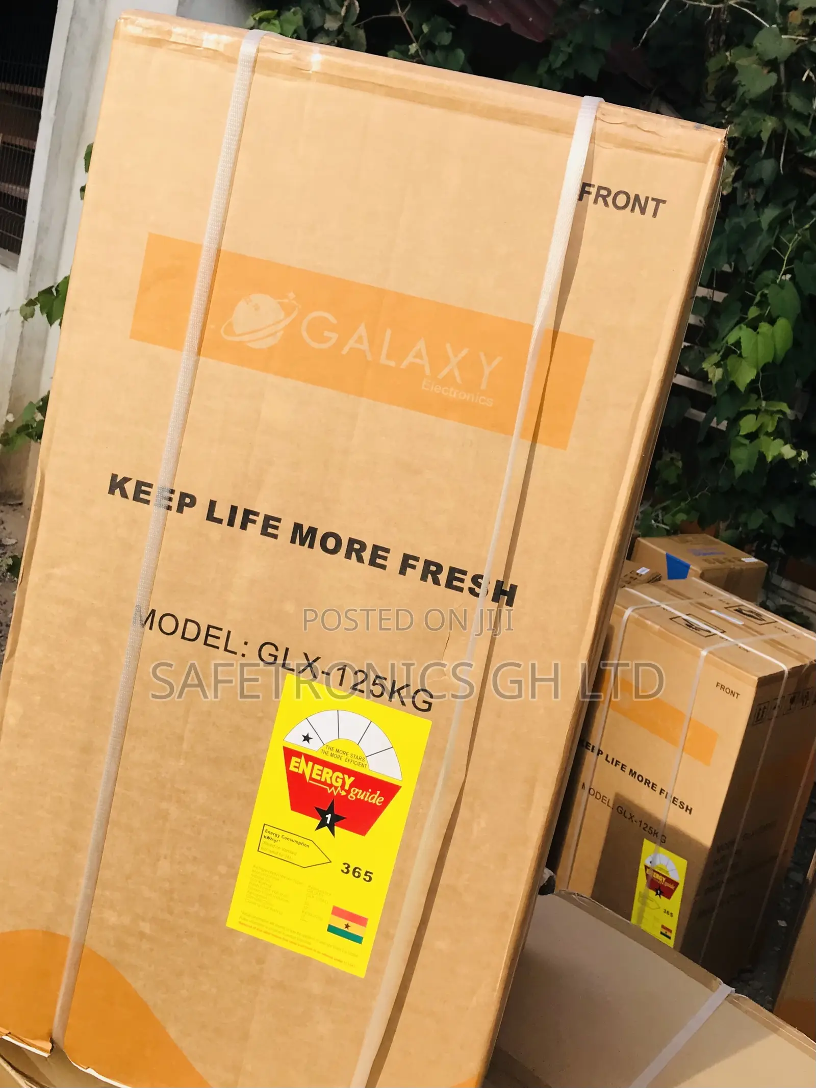 Available 90 Liters Top Mount Doubledoor Galaxy~ Fridge
