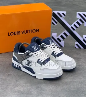 Louis Vuitton Bold Street-Style Men’S Sneaker