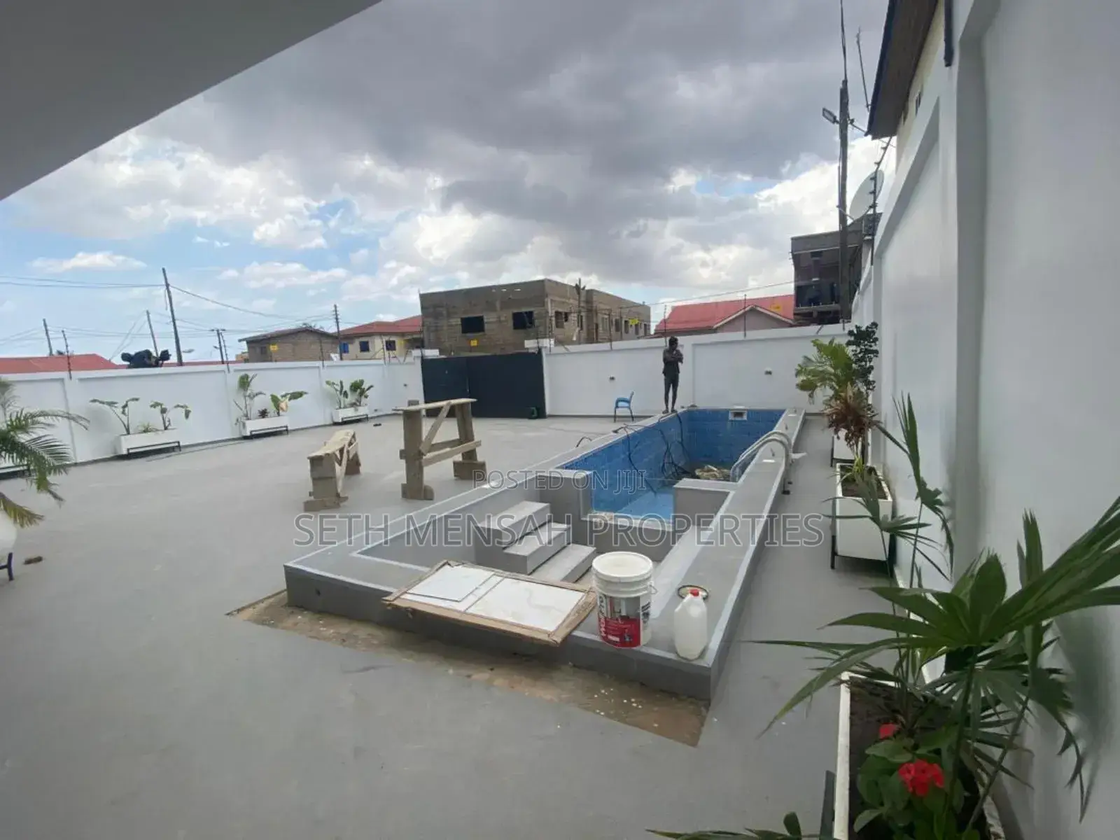 4bdrm House in Skm Properties, Ashaley Botwe for sale