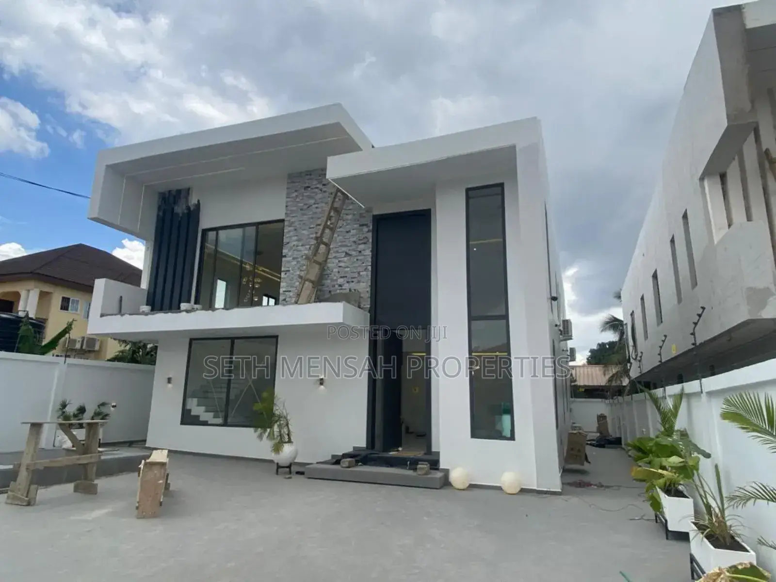 4bdrm House in Skm Properties, Ashaley Botwe for sale