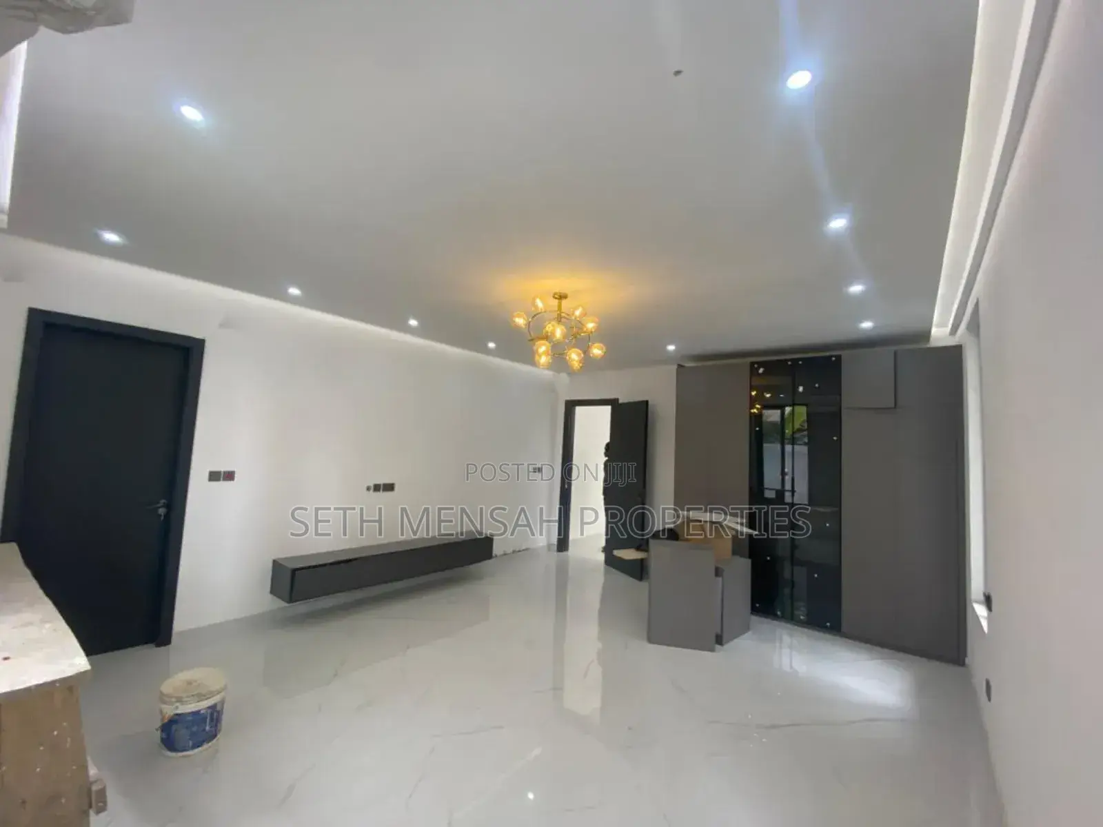 4bdrm House in Skm Properties, Ashaley Botwe for sale