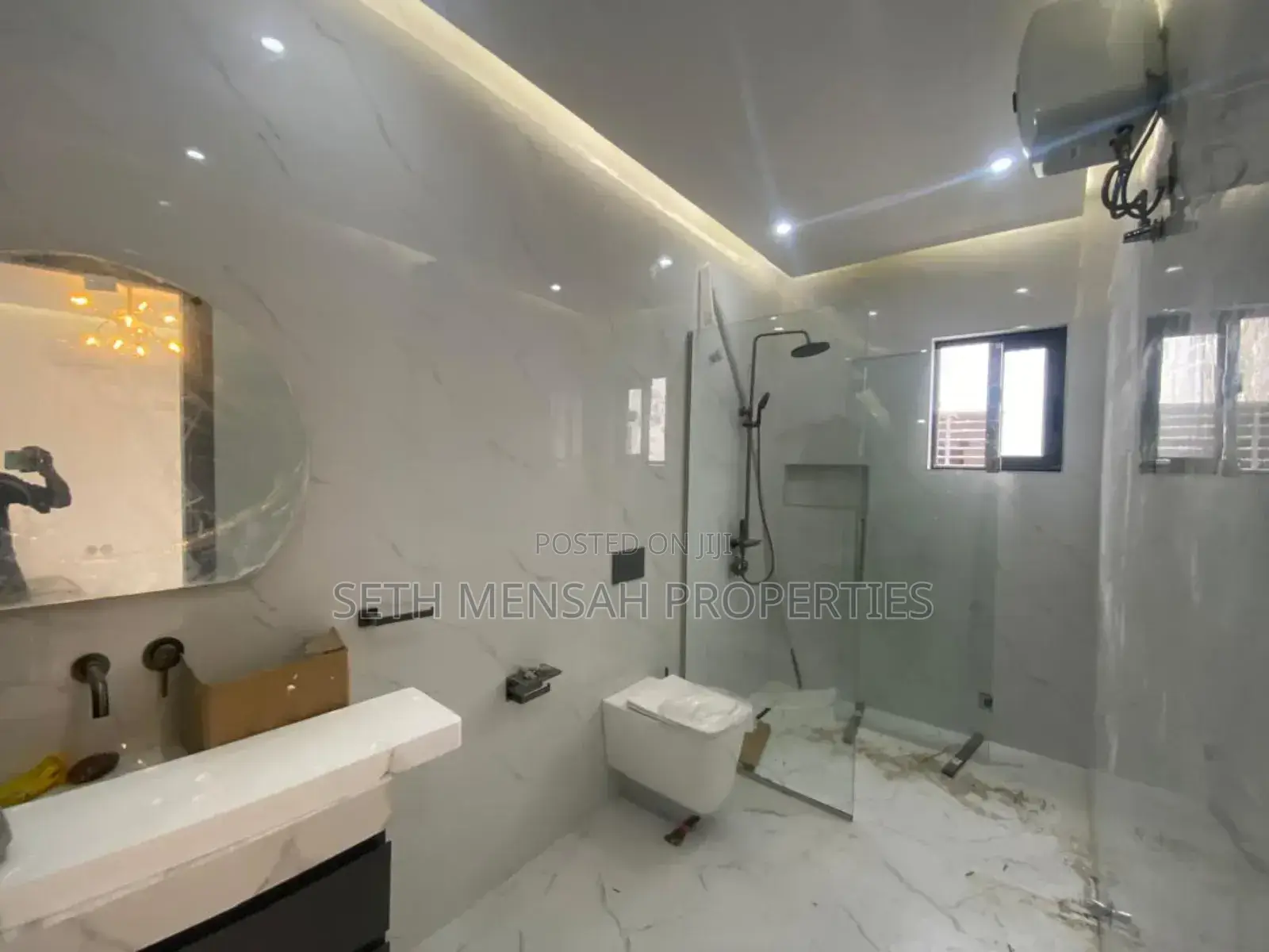 4bdrm House in Skm Properties, Ashaley Botwe for sale