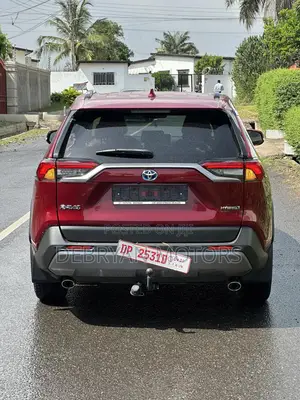 Toyota RAV4 Limited AWD 2020 Red