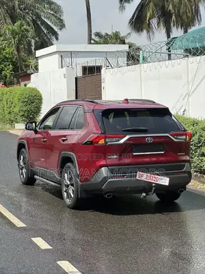 Toyota RAV4 Limited AWD 2020 Red