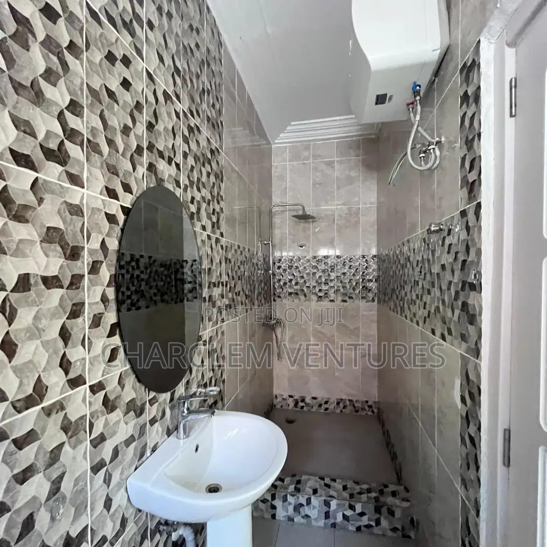 5bdrm House in Charclem Ventures, East Legon for rent