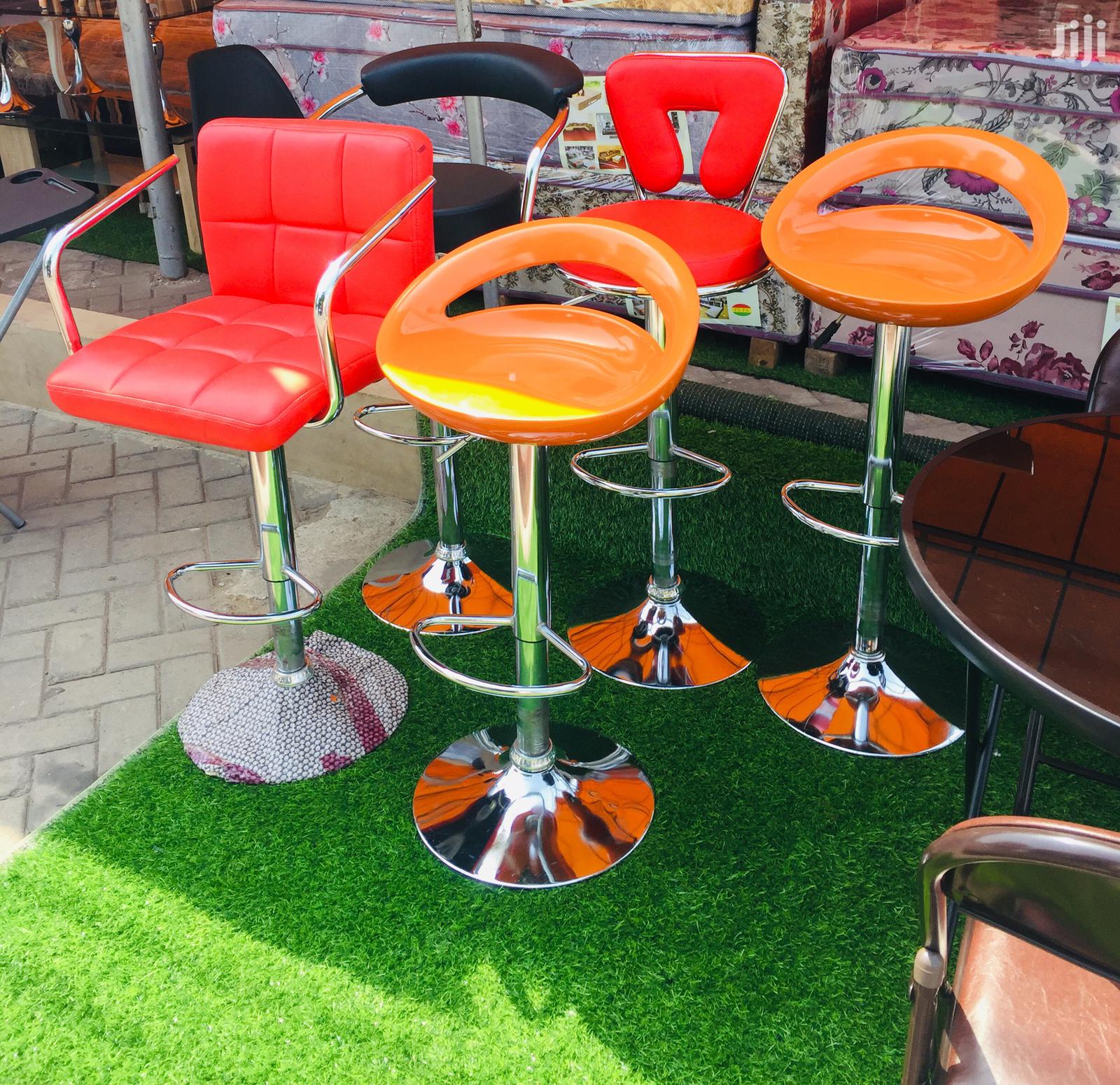 Plastic Bar Chair