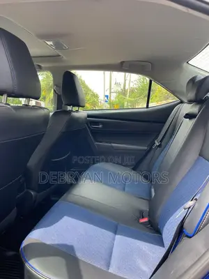 Toyota Corolla SE 4dr Sedan (1.8L 4cyl CVT) 2017 Blue