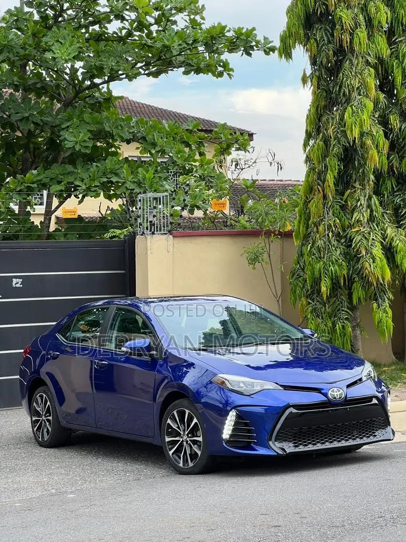 Toyota Corolla SE 4dr Sedan (1.8L 4cyl CVT) 2017 Blue