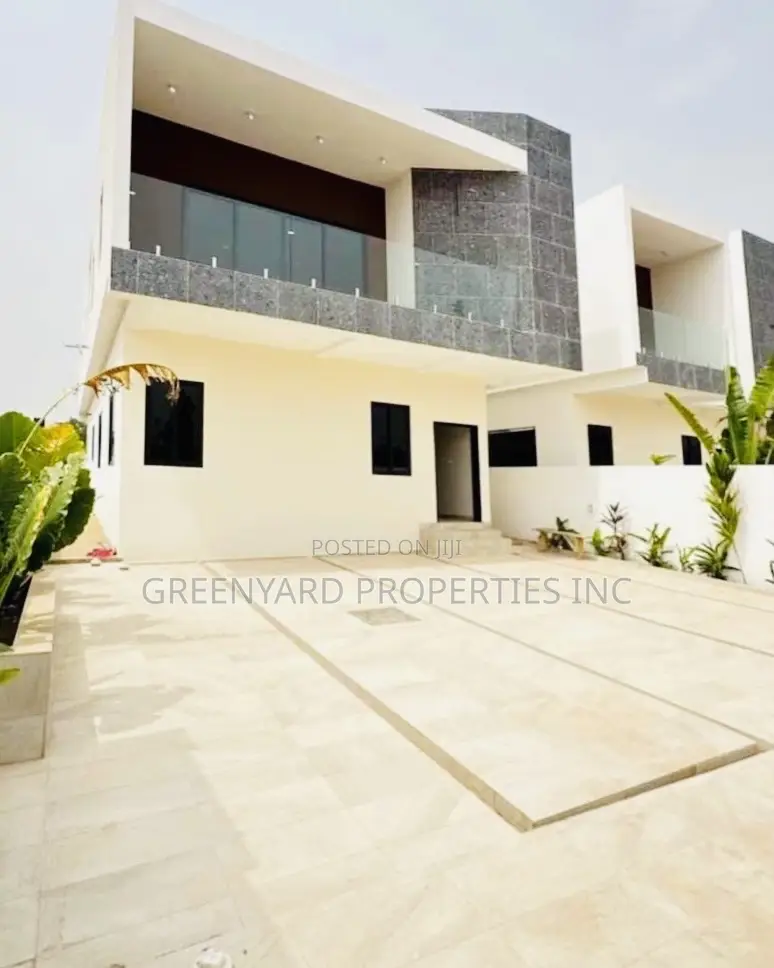 5bdrm Duplex in Special, Oyarifa for sale