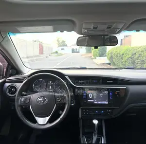 Toyota Corolla SE 4dr Sedan (1.8L 4cyl CVT) 2017 Gray