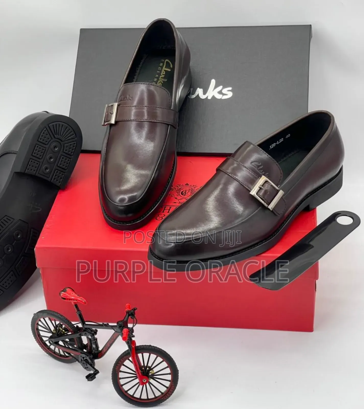 Men’S Formal Clarks Derby Shoes With Classic Detailing