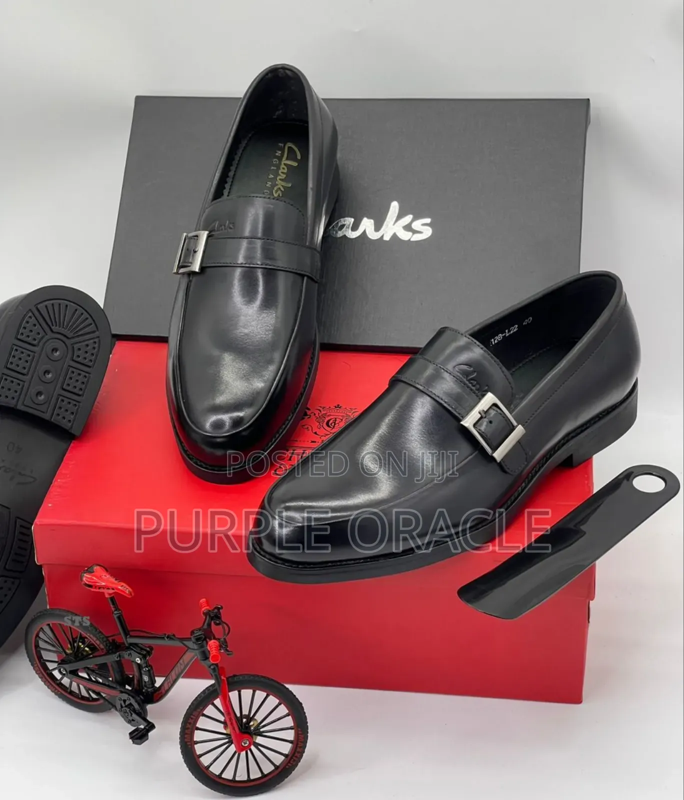 Men’S Formal Clarks Derby Shoes With Classic Detailing