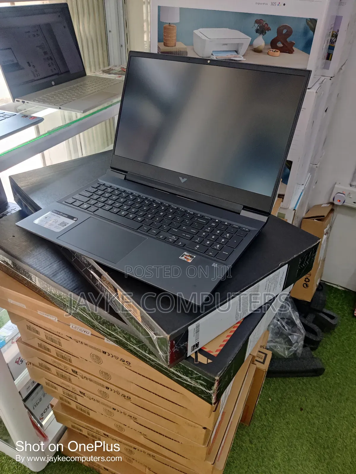 New Laptop HP Victus 16 16GB AMD Ryzen 7 SSD 1T