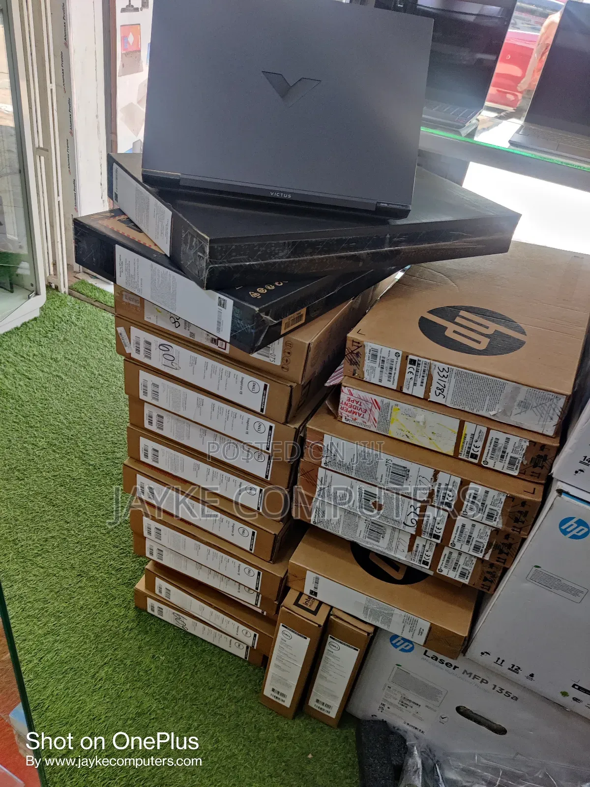 New Laptop HP Victus 16 16GB AMD Ryzen 7 SSD 1T