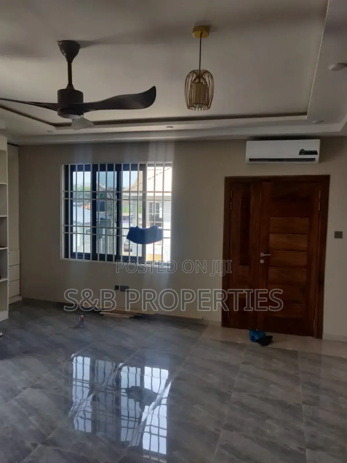 5bdrm House in Ashomang Estate for sale