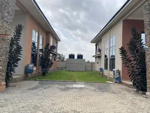 5bdrm House in Ayi Mensah, Oyarifa for sale