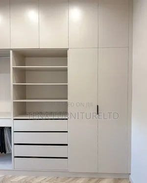 Custom (Wardrobe)
