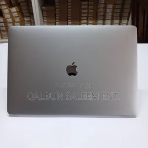 Laptop Apple MacBook Pro 2018 32GB Intel Core I7 SSD 256GB