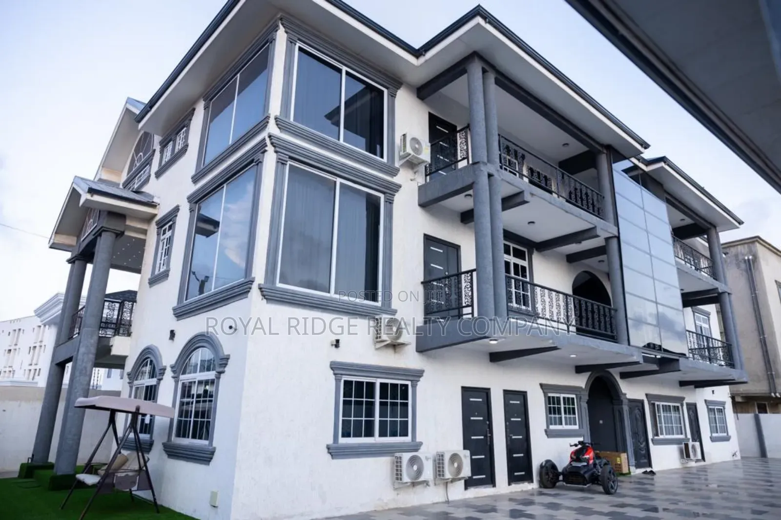 Furnished 2bdrm Apartment in East Airport, Accra Metropolitan for rent