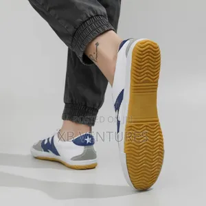 All New Trendy Canvas Shoes