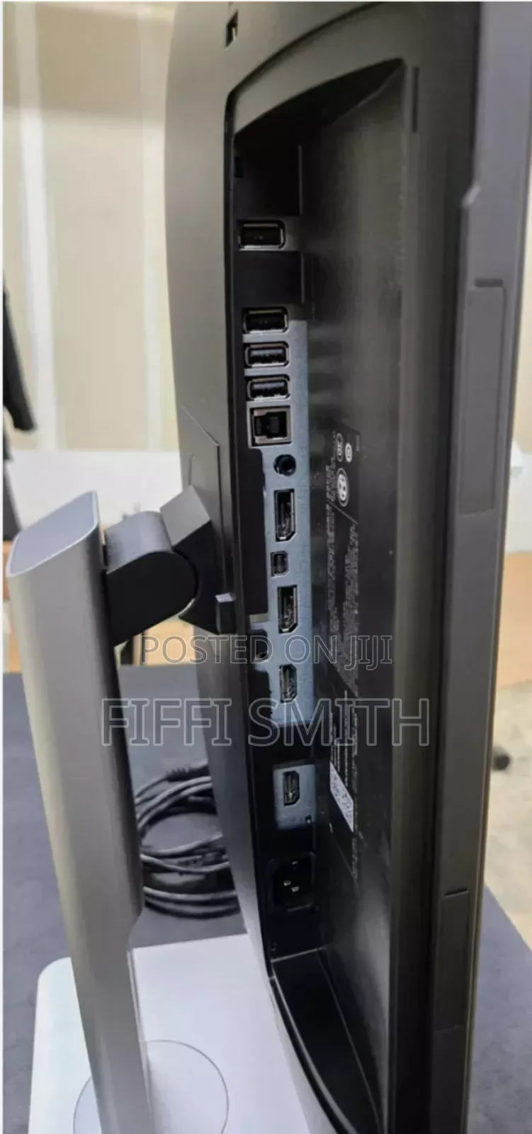 Dell Ultrasharp Edgeless Monitor 24"Inches