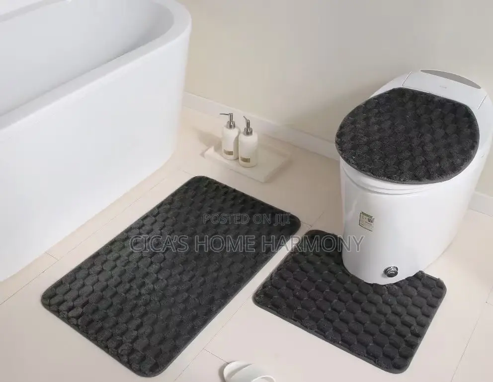 Cozy Bathroom Mat Set