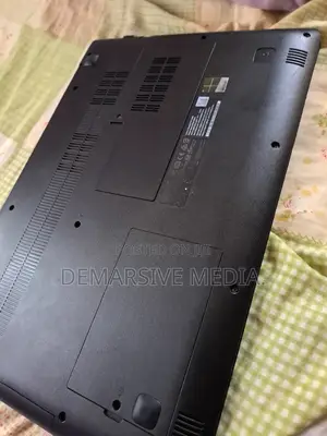 Laptop Lenovo IdeaPad 310 12GB Intel Core I5 HDD 500GB