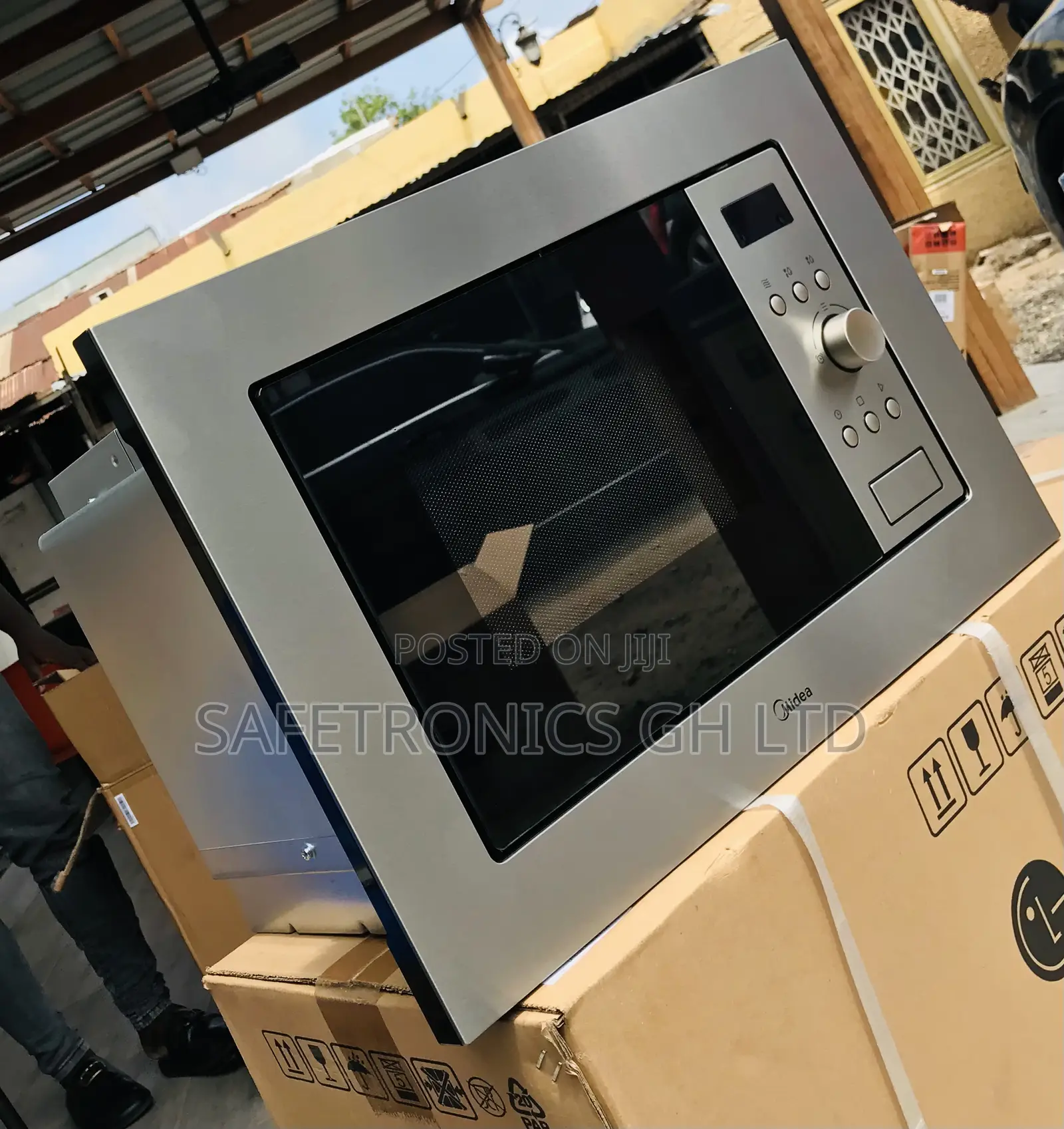 Essential Best AM717BS7 Gray 17 Liters in-Built Microwave