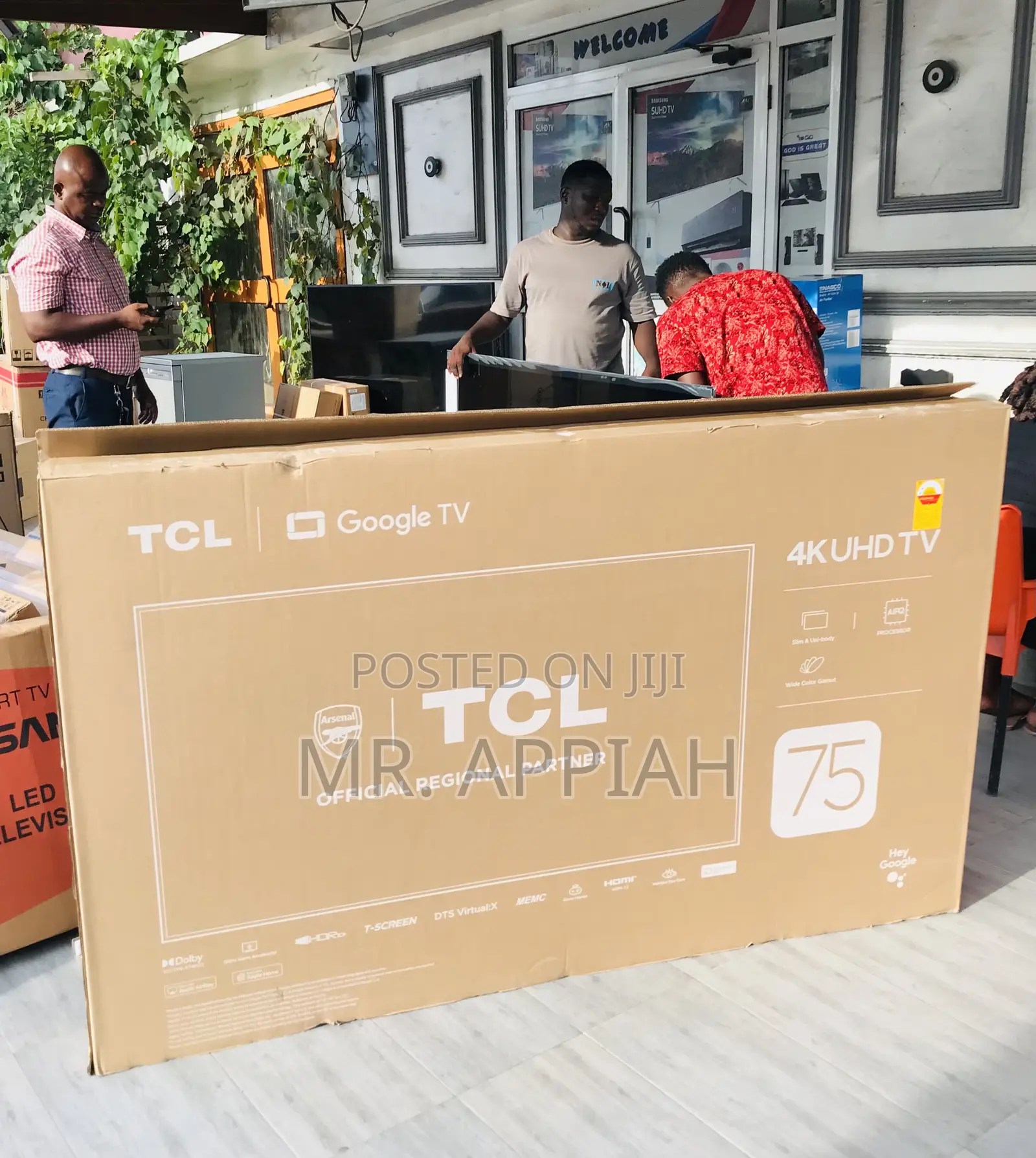 Fabulous TCL 75p755 75 Inch HDR Smart Television.