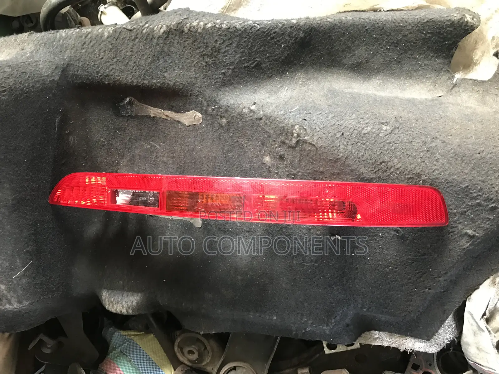 Audi Q5 2017 Back Bumper Reflector Light