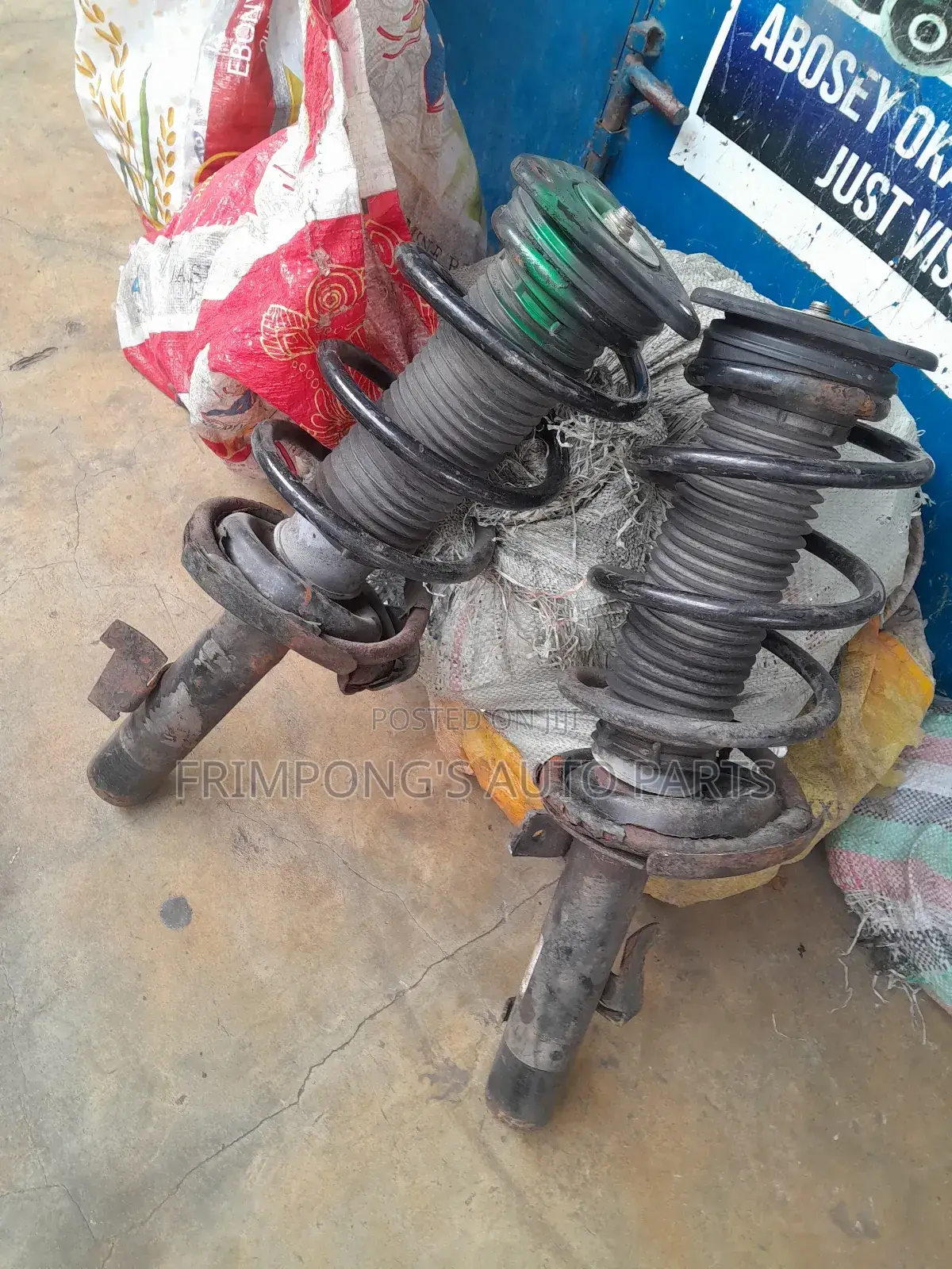 Ford Focus 2013 Front Shocks Absorbers