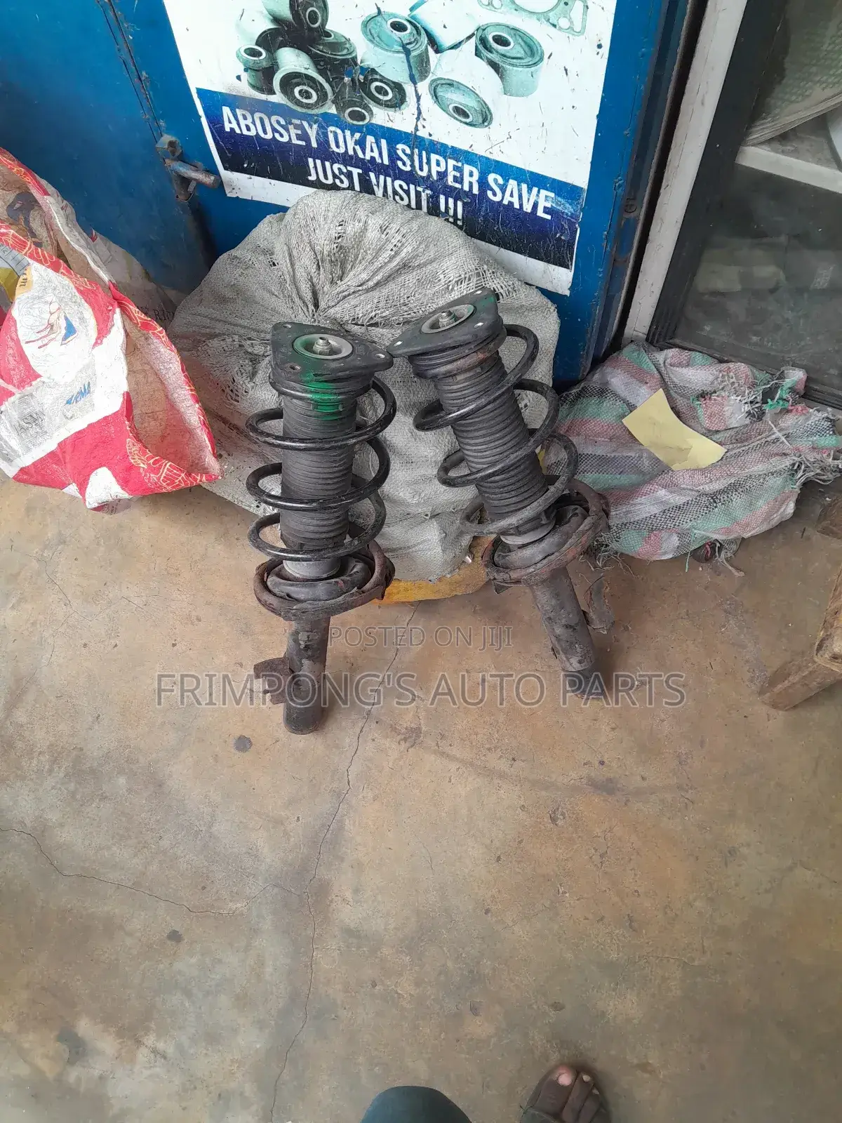 Ford Focus 2013 Front Shocks Absorbers