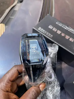 Design Gear Knobs for All Cars