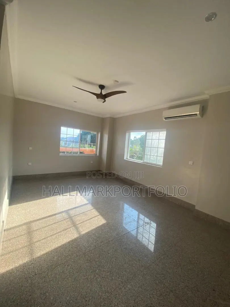 3bdrm Apartment in Apartment Complex 6, US Embassy Area for sale