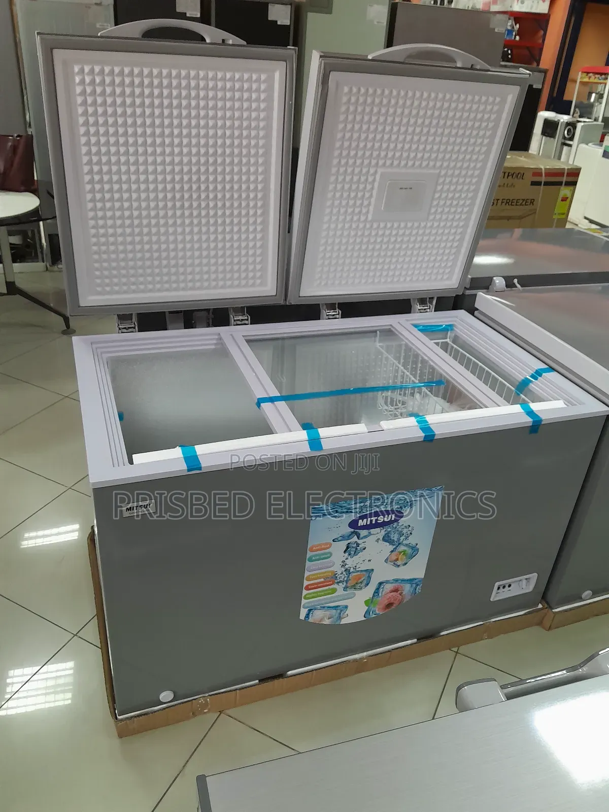 **MITSUI Durable Double Door Freezer 358 Litres