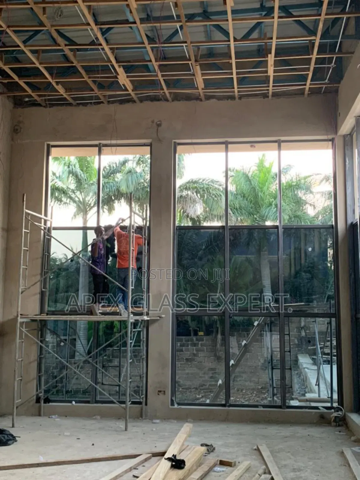 Curtain Wall Installed by Apexglassexpert.