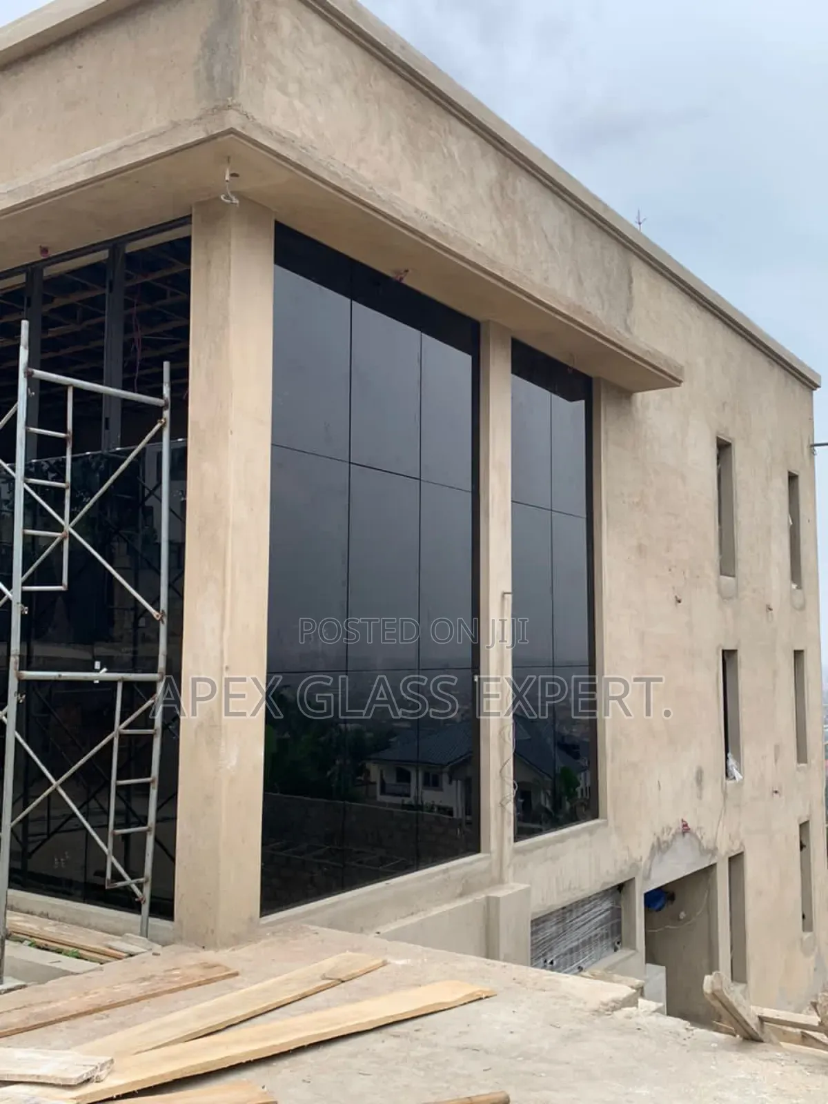 Curtain Wall Installed by Apexglassexpert.