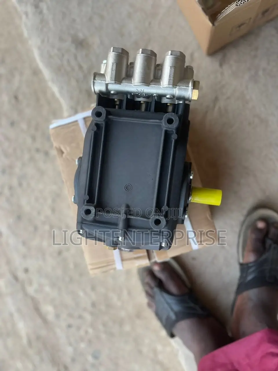Complete Pressure Pump With Gun, Filter And Switch