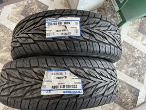 Original Toyo 235/65r17 Tyres Available for All Cars