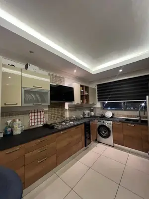 3bdrm Apartment in American House, East Legon for sale