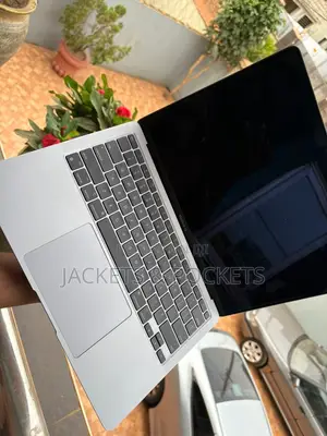 New Laptop Apple MacBook Air 2020 M1 8GB Apple M1 SSD 256GB