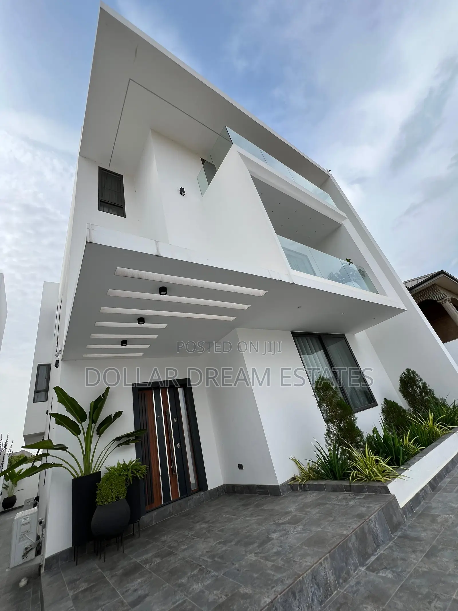 Furnished 5bdrm House in East Legon for sale
