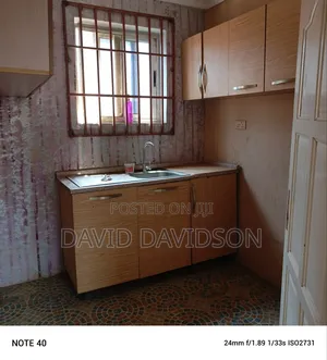 1bdrm Apartment in Chamber And Hall, Tema Metropolitan for rent