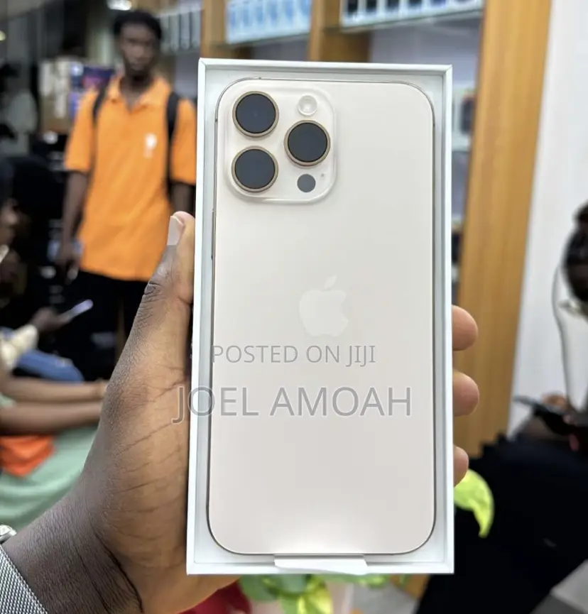 New Apple iPhone 16 Pro Max 256 GB Gold