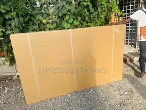 Wide Range Qled Samsung Television 85”Q70c
