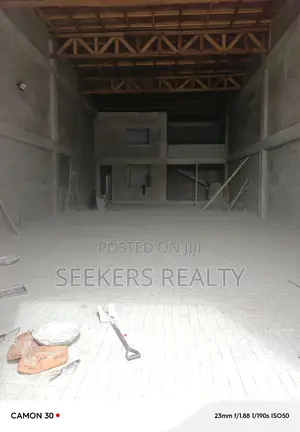 Warehouse for Rent at Osu.