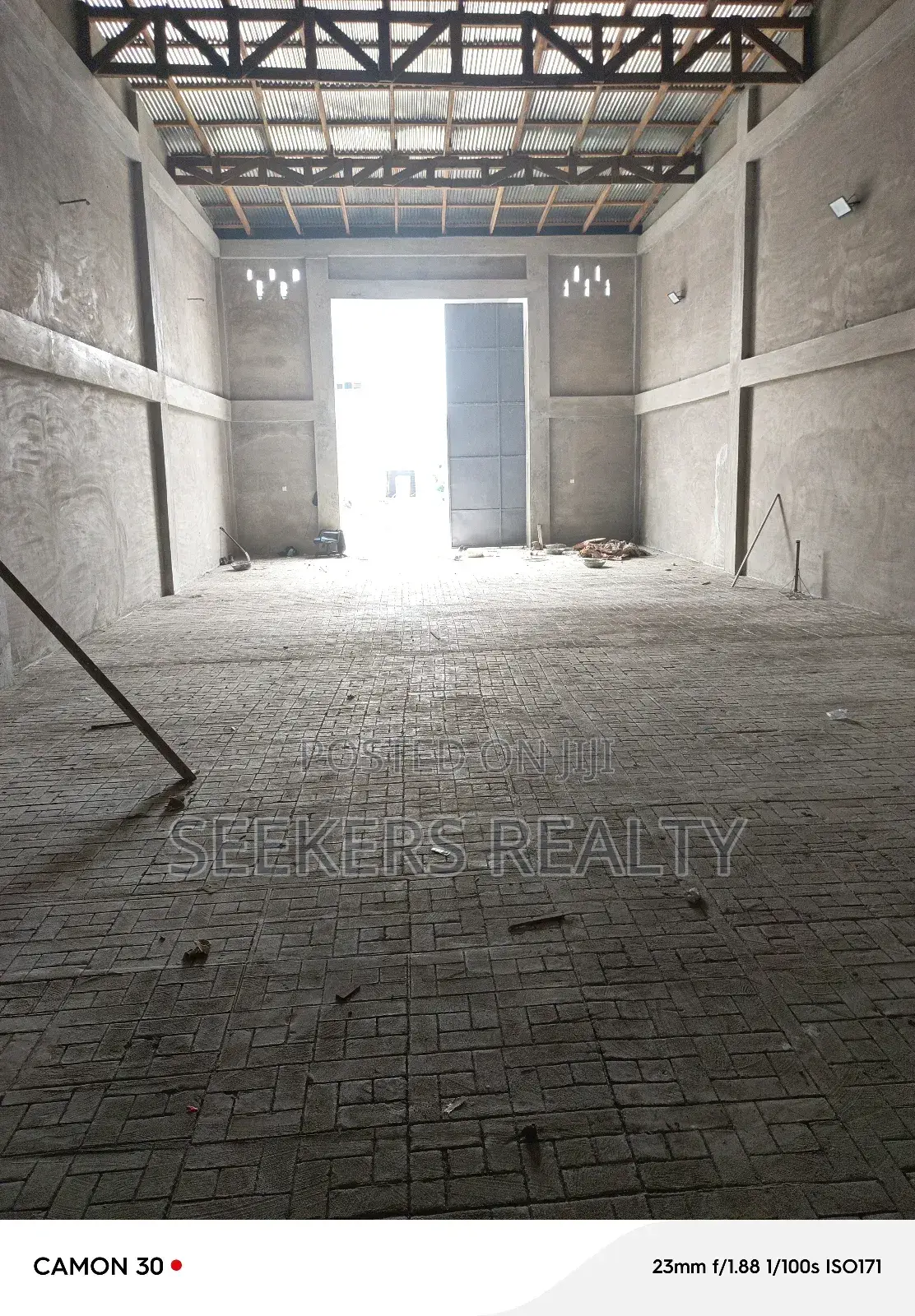 Warehouse for Rent at Osu.